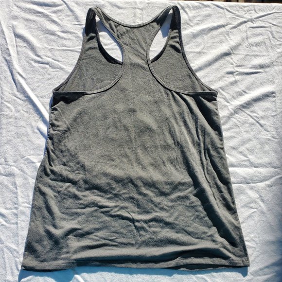 Gap Fit gray tank tops size medium, bundle 2 total items - Picture 9 of 11